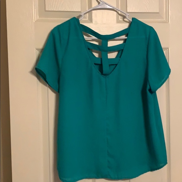 Cut me open back top - Picture 5 of 5